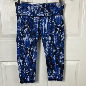 alo Blue python cropped leggings size XL snakeskin tie dye